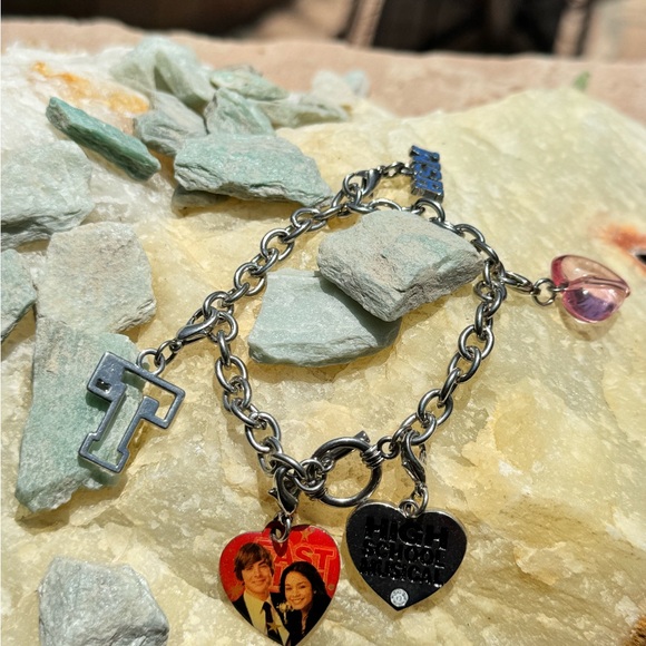 Disney High School Musical Charm Bracelet Silver Toned - Picture 10 of 12